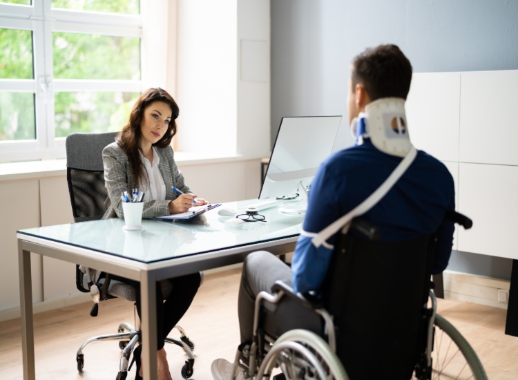 Injured worker receiving disability compensation in Brooklyn, NY